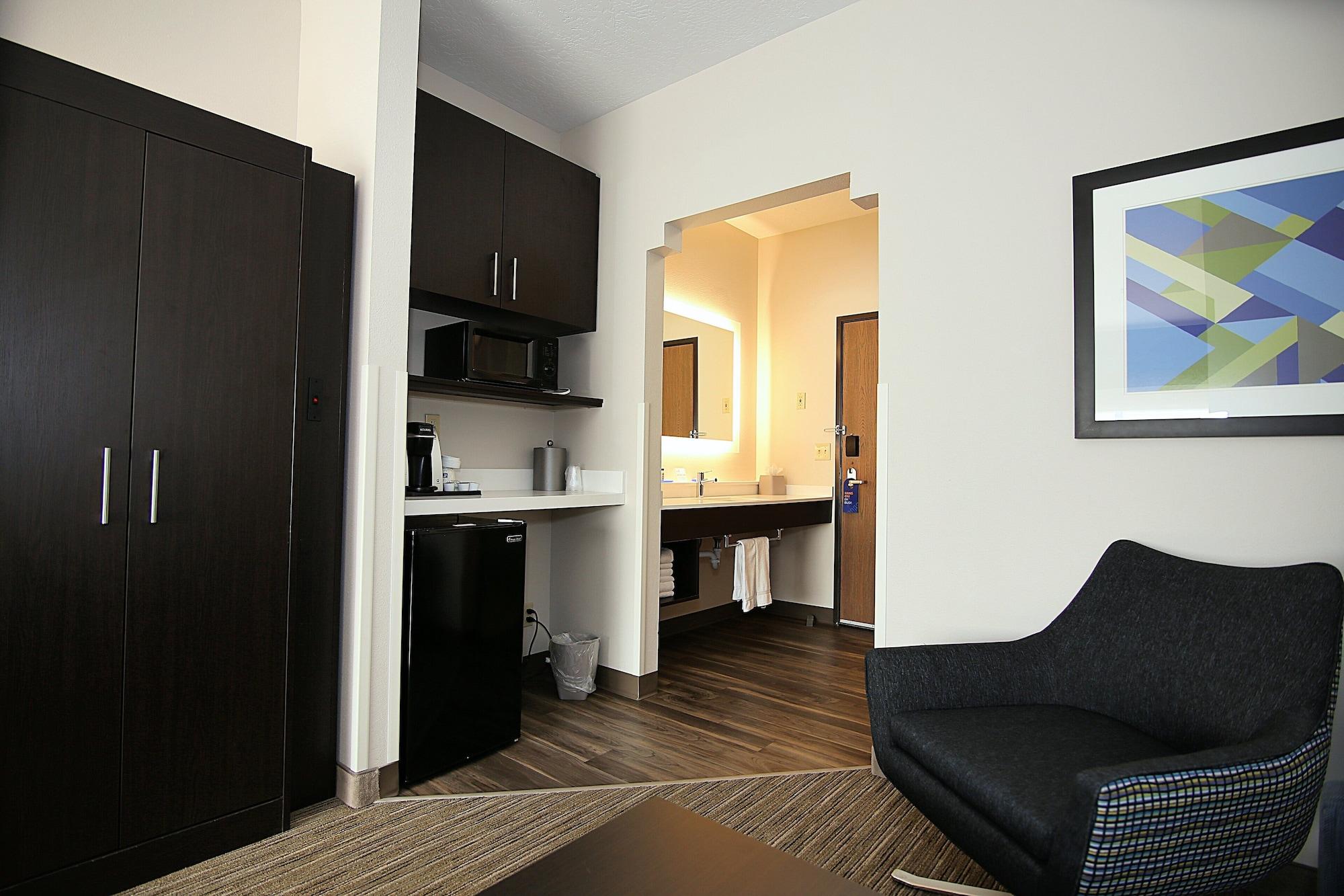 Holiday Inn Express Hotel & Suites Ashland By Ihg Zewnętrze zdjęcie